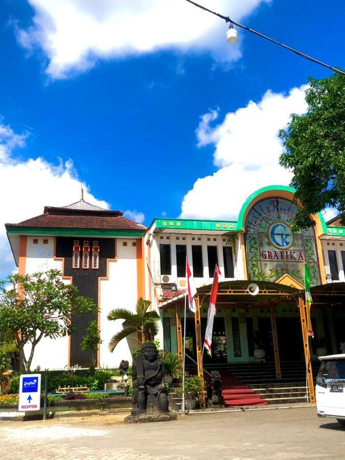 Grafika Hotel Dan Resto Gombong  Buitenkant foto